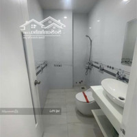 Bán Gấp Nhà Hoàng Hoa Thám - 3 Tầng - 3 Mặt Thoáng - Hẻm Oto 8M - Gần Hàng Xanh - Chỉ 9,2 Tỷ
