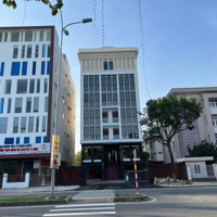 Tôi Bán Nhà 4 Tầng Nguyễn Hữu Thọ , Thang Máy , 125M2 . 23 Tỷ M. Hải Châu