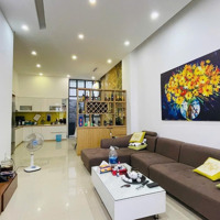 Bán Nhà Mặt Tiền Đường Võ Văn Kiệt Rộng 30M, Kđt Mới Phước Long