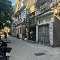 Bán Nhà Riêng Tại Đường Ngọc Hồi 33M , Giá Bán 4 Tỷ 4 , Quá Hiếm , Cực Kỳ Hot