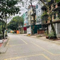 Gia Đình Cần Bán Căn Biệt Thự Sang Trọng Tại Hoàn Sơn, Bắc Ninh