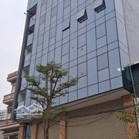 Bán Tòa Nhà Văn Phòng Mặt Phố Hoàng Quốc Việt 8 Tầng Thông Sàn Dòng Tiền Ổn Định 150 Triệu/Tháng