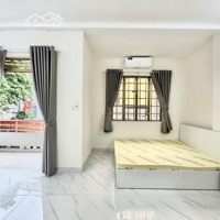 Căn Hộ Ban Công 35M2 Gần Vx Dân Chủ Q3 | Có Máy Giặt Riêng, Cho Nuôi Pet Nhỏ, Cam Kết Như Hình