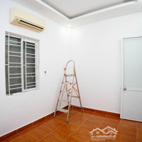 Nhà Trung Hành - Ngô Gia Tự 3 Tầng Chỉ Hơn 2 Tỷ Sân Cổng Riêng