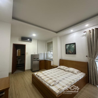 Căn Hộ Ban Công - Thang Máy, Hầm Xe, Bảo Vệ 24/7 - Ngay Cầu Lê Văn Sỹ - Bờ Kè Hoàng Sa