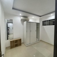 Chính Chủ Cho Thuê Căn Hộ 2Pndiện Tích65M2 Full Đồ Giá Bán 8 Triệu Tại Võng Thị Quận Tây Hồ 0967 555 887