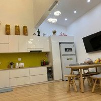 Giá Đình Định Cư Nước Ngoài Cần Cho Thuê Nhà Đẹp 2 Tầng Đường Duy Tân