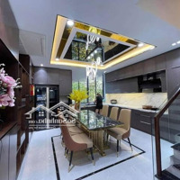 Biệt Thư 110M2 Ngay Quận Thủ Đức 5 Tầng Nội Thất Xịn Sò 0902.39.4299 Ân