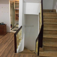Cực Vip 8,8 Tỷ Cho Lô Góc 3 Mặt Thoáng, Mặt Phố Đốc Ngữ, Bđ Kinh Doanh Tuyệt Vời -Diện Tích33M2 4 Tầng