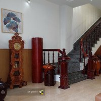 Giá Quá Tốt Đầu Tư Nhà 3 Tầng Chiều Ngang 6M Mặt Phố Ngay Đường Hoàng Diệu, Biển Trần Phú Nha Trang