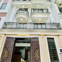 Cho Thuê Biệt Thự Hẻm Xe Hơi Yên Thế, Phường 2, Quận Tân Bình