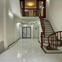 Cần Bán Nhà 4 Tầng Đẹp Tại Tự Khoát
