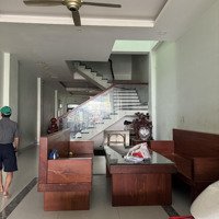 Cần Bán Căn Nhà Tâm Huyết 1 Trệt 3 Lầu Hẻm Xe Tải Lớn 1/ Quốc Lộ 13 . Nhà Siêu To 5Mx32M