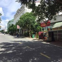 Nhà Đẹp Trệt Lửngmặt Tiềnlê Thị Trung, Thuận An. Diện Tích: 65M2. Diện Tích: 65M2.Đang Cho Thuê 9 Triệu/Tháng. Kế Kdc Vietsing