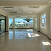 Cho thuê phòng gần cầu Trần Thị Lý – 40 m2, mặt trước. LH: OFFICE DANANG – 0935 999 438
