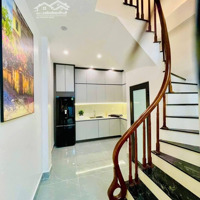 Rẻ Quá, Lê Trọng Tấn, Hà Đông,Diện Tích35M, 5 Tầng, Giá Bán 5.6 Tỷ, Oto Tránh Cách 5M, Không Còn Căn Thứ 2.