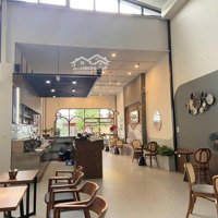 Cho Thuê Mbkd Phố Hàng Chiếu - Vị Trí Đắc Địa -Bán Gì Cũng Mua