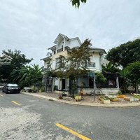 Bán Nhà 3 Tầng - 2 Mặt Tiền - Đối Diện Công Viên - Ngang 8M Dài 18M - Hướng Đông -Full Nội Thất