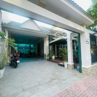 -Bán Đất Tặng Biệt Thự Sân Vườn+ Hồ Bơi
-Khu Sadeco Phước Kiểng A,Nhà Bè..sát Phú Mỹ Hưng Q7