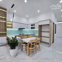 Tt 700 Triệu Nhận Ngay Nhà Lầu Mặt Tiền Kinh Doanh Đường Phi Trường, Sổ Hồng Riêng Thổ Cư 100%