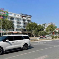 Bán Nhà Hồng Tiến Bồ Đề- 100M2 *4T Hơn 12 Tỷ. Ngõ Thông Xe Ô Tô 7 Chỗ Để Sân.