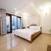 *Bán nhà 4 Tầng, mặt tiền Hải Phòng, gần bệnh viện Đa Khoa Đà Nẵng, dt 48m2 giá 11,5 Tỷ