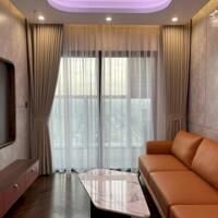 Cho thuê căn hộ 1PN + 1 với nội thất cao cấp tại dự án Diamond Crown HP