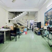 --Bán nhà hxh Thăng Long, phường 4 Tân Bình; 5x20; 3 tầng - khu sân bay