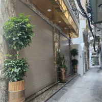 Bán Nhà Chinh Chủ Sát Hồ Đền Lừ Hoàng Maidiện Tích30M 6T Mt3.7M Giá Nhỉnh 6. Tỷ 0947913839