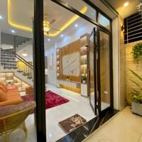 Bán nhà Khâm Thiên 3 mặt thoáng nở hậu nhẹ nhà đẹp đầy đủ nội thất 45m giá 6.95 tỷ .