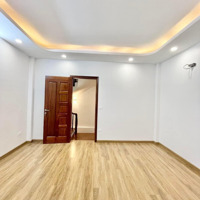 Hàng Hiếm, Nhà Đẹp 33M2 5 Tầng - Giá Siêu Hời Khu Vực Văn Tiến Dũng, Bắc Từ Liêm, Hn