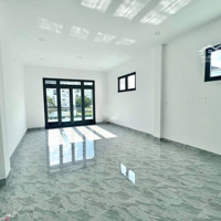 Bán Nhà Đẹp , Sẵn Hợp Đồng Cho Thuê Mặt Tiền Thích Quảng Đức , Có Sẵn Sổ Đỏ , Giá Tốt . 0905211133