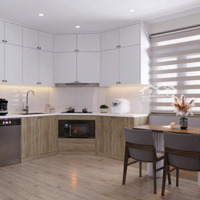 Bán Căn Hộ Chung Cư Tòa N5 Hoàng Đạo Thúy, Cầu Giấy 50M, 2 Ngủ, Giá Bán 3.88 Tỷ. Đẹp Ở Luôn. 0357784318