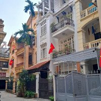 Nhà Đẹp Phan Đình Phùng Gần Thành Thăng Long: Ra Phố Xa Hoa Vào Nhà Yên Tĩnh, Hiếm Nhà Bán.