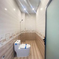 Bán Gấp Căn Nhà Khu Bến Cá Tân Bình