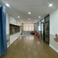 Bán 2 Căndiện Tích600M2 Trong Khu Hà Đô Đang Làm Trường Mầm Non. Hđ Thuê Lại 150 Triệu/Tháng