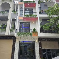 Nhà Phố: 4Tỷ050 Nhà Đúc 3 Tấm Đầy Đủ Nội Thất Kdc Gần Vòng Xoay An Phú, P. Bình Chuẩn, Tp. Thuận An