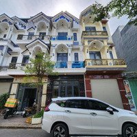 Siêu Rẻ Nhất Khu: 3Tỷ550 62,5M2 Nhà Phố Đúc 3Tấm Đầy Đủ Nội Thất Kdc Gần Vòng Xoay An Phú, Thuận An