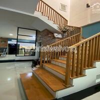 Cho thuê nhà Thảo Điền, Thủ Đức, 2 tầng, 88m2 đất, nhà đẹp full nt