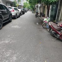 Cho Thuê Nhà Riêng Phân Lô, Oto Tránh Tại Chiến Thắng - Văn Quán, 40 M2 X 5 Tầng