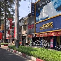 Bán Nhà Mặt Phố 6 Phòng Ngủ 4 Vệ Sinh 72M2 Tại Đường 3/2, Phường 12, Quận 10, 28 Tỷ Liên Hệ: 0916 887 727