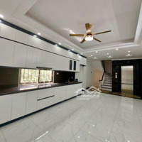 Chính Chủ Bán Nhà Đẹp Phố Ngô Gia Tự.long Biên.5 Tầng Thang Máy.full Nội Thất.đường Thông Ôtô Tránh
