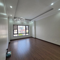 Bán Nhà Riêng 45M2, 11,3 Tỷ Tại Hoàng Như Tiếp, Bồ Đề, Long Biên, Hà Nội, Đẹp, Nhiều Tiện Ích