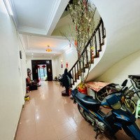 Nhà Riêng Cho Thuê Tại Nguyễn Phong Sắc, Dịch Vọng Hậu, Cầu Giấy, Hà Nội, 20 Triệu, 90M2