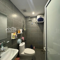 Chính Chủ Bán Nhà Đẹp Phố Ngô Gia Tự .Đức Giang Long Biên.hơn 5 Tỷ.lô Góc.ngõ Thông Thoáng. Diện Tích: 40M