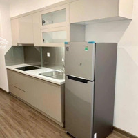 Cho Thuê Căn Hộ Tại Vinhomes Symphony. Thiết Kế: 2 Phòng Ngủ 1 Vệ Sinh Diện Tích: 55M2 Nội Thất: Full Đồ