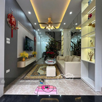 Chỉ Hơn 6 Tỷ Để Sở Hữu Ngay Nhà Riêng Full Nội Thất 4 Tầng Tại Phố 8/3 Quỳnh Mai. Ngõ Thông Đẹp