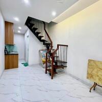 Nhà mặt đất, giá chung cư: Chỉ 4.15 tỷ nhà Khương Hạ 4 tầng 27m2 5m ra ô tô, đủ nội thất ở sướng