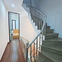 Chỉ 5.7 Tỷ - Nhà Đẹp Trần Khát Chân - 5 Tầng - 6 Ngủ - 30M Ra Ô Tô