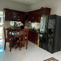 Nhà Phố Có Sân Vườn Nội Thất Đẹp, Dt: 6X34M, 1 Trệt 2 Lầu, Giá Bán 6,5 Tỷ Full Nội Thất